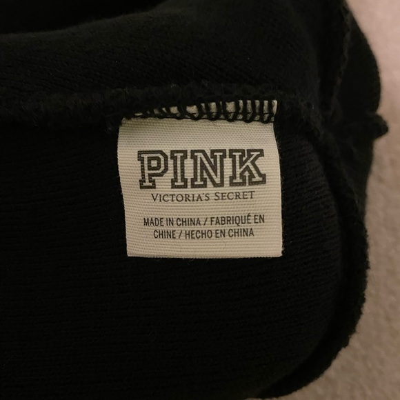 VS PINK knit pompom hat-one size like new - Picture 4 of 5